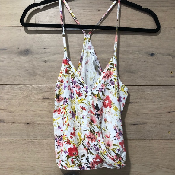 Full Tilt Tops - Full Tilt white floral front wrap crop  top S